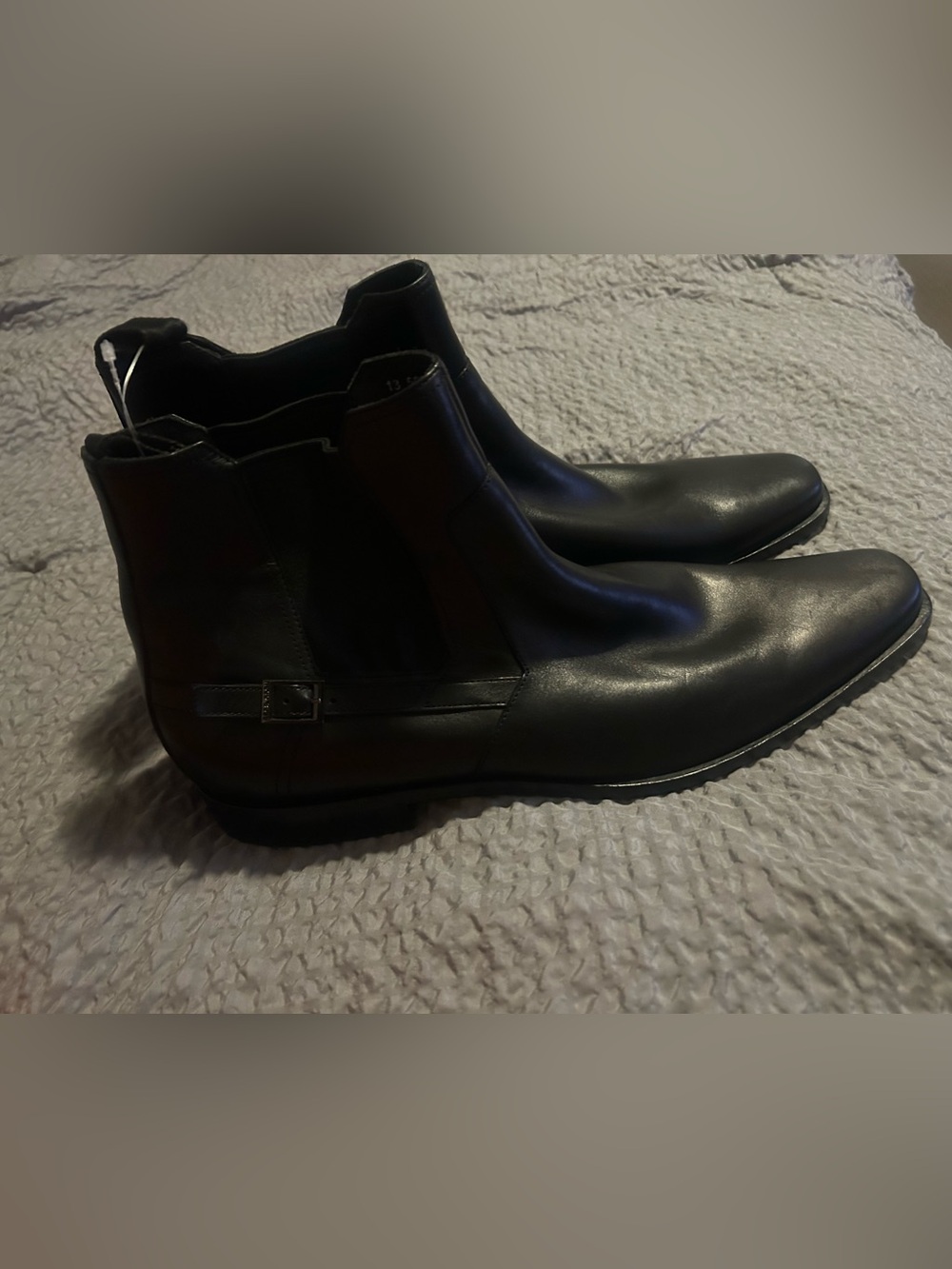 Hugo Boss Black Leather Chelsea Boots - Sz 13 EUC
